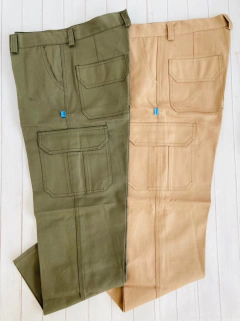 Pantalón cargo adulto de grafa con bolsillos