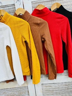 Polera dama waffle mangas largas (T. Aprox M)