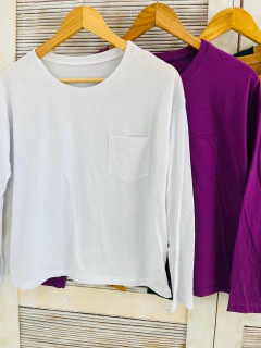 Remera mangas largas algodón con bolsillo (T. Aprox: M/L)
