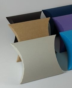 Caixinhas para Presente Almofada 10,5 x 7,5 x 3,5 cm - Dal Moro | Bolachas de chopp personalizadas | Porta Copos