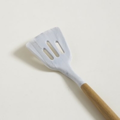 ESPATULA ACANALADA DE SILICONA ANGO DE MADERA SIMIL MARMOL 31X8CM en internet