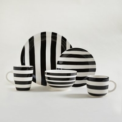 BOWL CALIFORNIA BLACK 14X8CM - Petite Margot