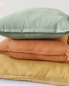 PRE-ORDER / ALMOHADON BORIS 50X50CM en internet