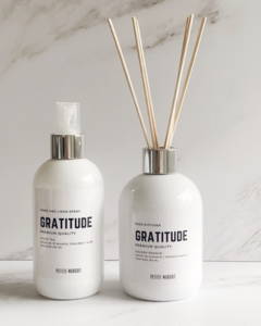 DIFUSOR GRATITUDE 300ML / RUBY PEONIES en internet