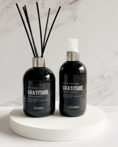 Imagen de DIFUSOR GRATITUDE 300ML / GOLDEN ORANGE