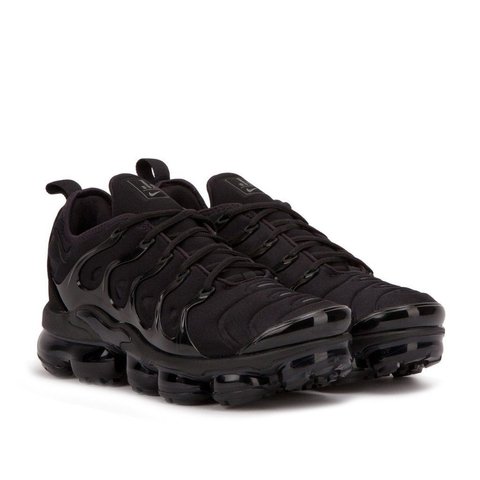 replicas vapormax plus