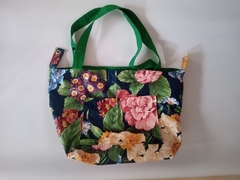 bolso reversible en tela.