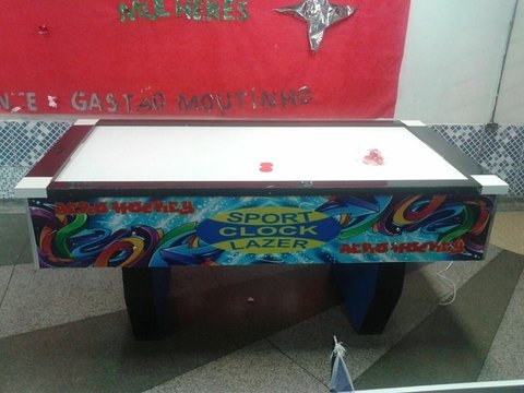 MESA DE TÊNIS DE MESA ( PING PONG ) COR VERMELHA DE 15MM DE MDF. CLOCKSPORT