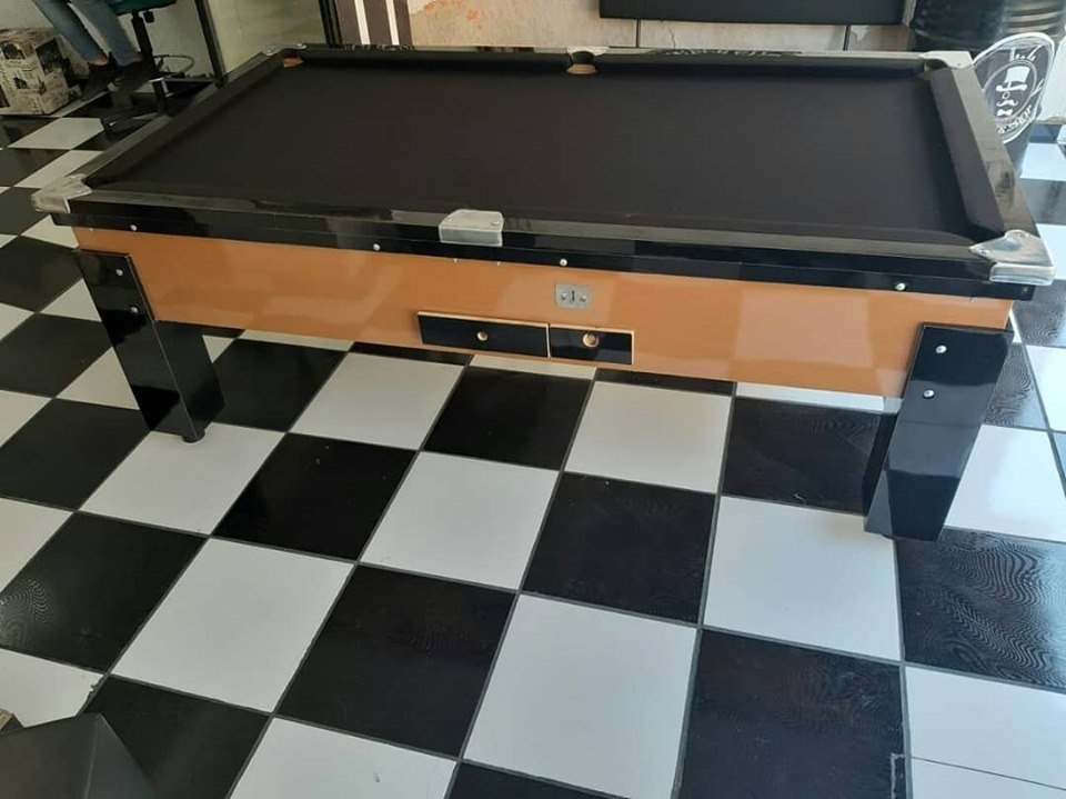 Mesa De Sinuca Residencial Jogo De Botão E Tenis E Mesa