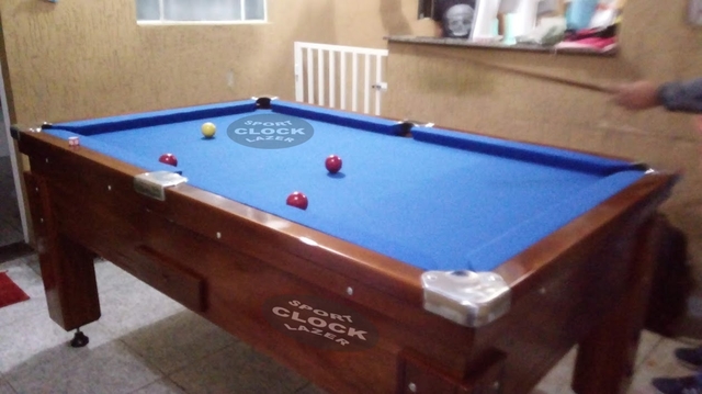 MESA DE TÊNIS DE MESA ( PING PONG ) COR PRETA DE 15 MM DE MDF. CLOCKSPORT