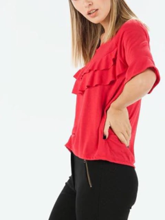 Remera Elia Rojo en internet