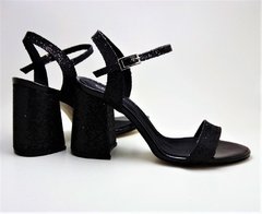 Modelo Sofia Negro - tienda online