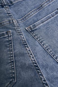 Short Zizi en internet