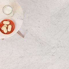 Mármol Carrara Blanco Pulido 30,5 cm x 61 cm Piso o Pared - comprar online