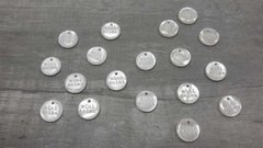 Dije de poliester de 13 mm x 25.000 unidades