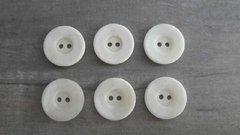 Boton de poliester med 40 ( 25 mm ) ( Art 1582 ) color CRUDO X 144 UNIDADES - OPACO