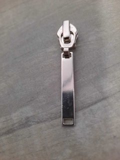 chapita con logo - Medida 35 x 6 mm ( Art 3885 ) x 1000 unidades - SISTEMA LASER - tienda online