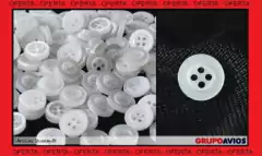 boton de poliester med 18 ( 11 mm ) ( Art Schuman ) x 2880 unidades - SOLO EN COLOR BLANCO - 4 agujeros - comprar online