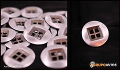 Boton de metal med 54 ( 34 mm ) ( Art 20677 ) x 24 unidades - color PLATA VIEJA- CON 4 AGUJEROS