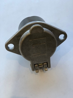 Hembra enchufe eléctrico 7 fases Cod: R3710