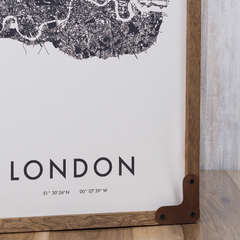 Cuadro Con Mapa Estampado En Tela - New York, London, Paris en internet