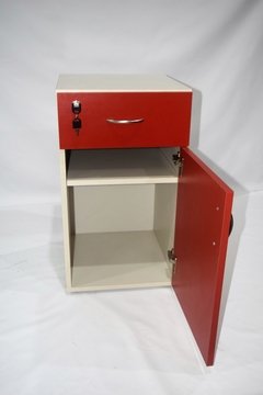 Mueble con cajón y puerta en internet