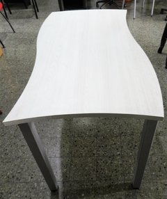 Mesa ondulada - comprar online