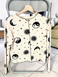REMERA UNIVERSO
