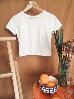 REMERA TOP TRINI