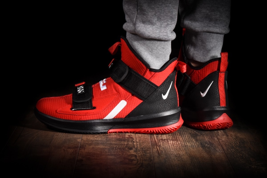 Nike LeBron Soldier 13 SFG Red Black White - jr sport