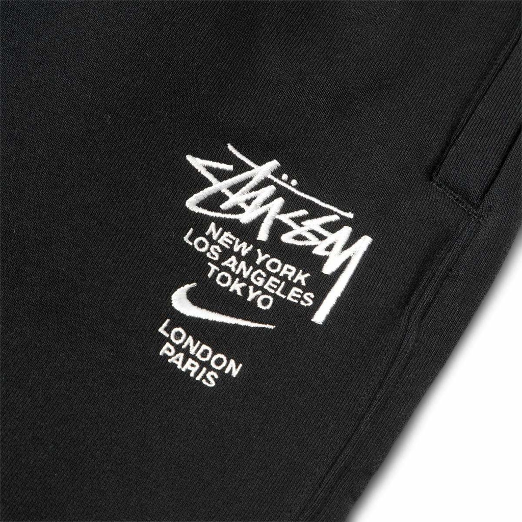 buzo nike x stussy