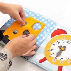 Libro Sensorial Reloj - Olivetta Almacén de Ropa