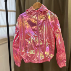 Campera Rompeviento Tornasol en internet