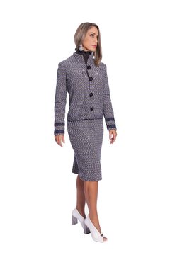 Casaqueto clássico tweed com botões de rosa