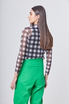Imagen de POLERA CHECKER - NEGRO