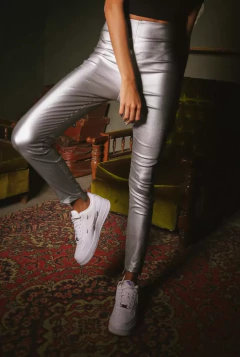 PANTALÓN MEGHAN METALLIC - SILVER en internet