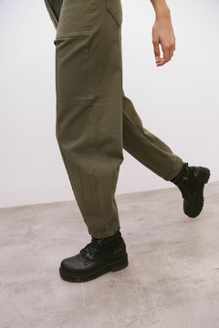 Imagen de PANTALÓN VENECIA - ARMY