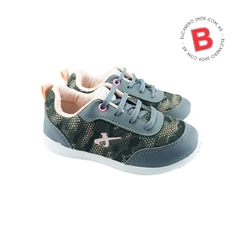 Zapatilla deportiva acordonada JAGUAR 240.960