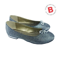 Chatita cerrada con hebilla y brillos KLIVERS 354 415