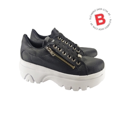 Zapatilla con plataforma y cierre Art. 792.806/2