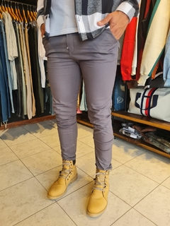 Chino Gris