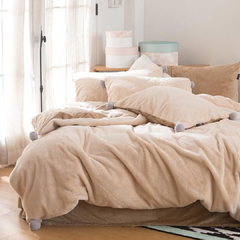 DUVET PIEL DE DURAZNO POMPONES