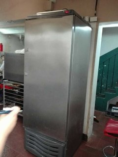CONFITERIA & CAFETERIA - REMATE GASTRONOMICO EL JUEVES 9/01/2020 - REMATES GASTRONOMICOS - REMATES ON LINE - FONDOS DE COMERCIO - SUBASTAS ON LINE