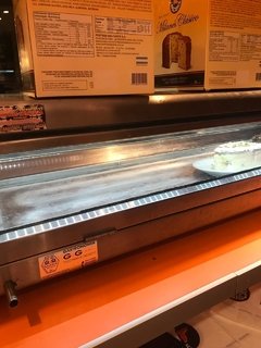 Imagen de EXCELENTE REMATE GASTRONOMICO CONFITERIA BALCARCE MARTES 23/4