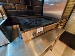 EXCELENTE HAMBURGUESERIA – MUY BUENAS INSTALACIONES – REMATE ON LINE el MARTES 29/03/2022