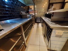 EXCELENTE HAMBURGUESERIA – MUY BUENAS INSTALACIONES – REMATE ON LINE el MARTES 29/03/2022 - REMATES GASTRONOMICOS - REMATES ON LINE - FONDOS DE COMERCIO - SUBASTAS ON LINE