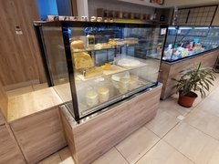 SEMINUEVA FIAMBRERIA BOUTIQUE - REMATE EL LUNES 18/7/22 - REMATES GASTRONOMICOS - REMATES ON LINE - FONDOS DE COMERCIO - SUBASTAS ON LINE