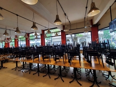 RESTAURANTE para 400 PERSONAS – INSTALACIONES COMPLETAS - REMATE EL JUEVES 27/10/22 en internet