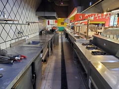 Imagen de RESTAURANTE para 400 PERSONAS – INSTALACIONES COMPLETAS - REMATE EL JUEVES 27/10/22