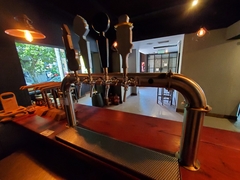 CERVECERIA & HAMBURGUESERIA - REMATE EL MARTES 11/4/23 a las 15 Hs - REMATES GASTRONOMICOS - REMATES ON LINE - FONDOS DE COMERCIO - SUBASTAS ON LINE